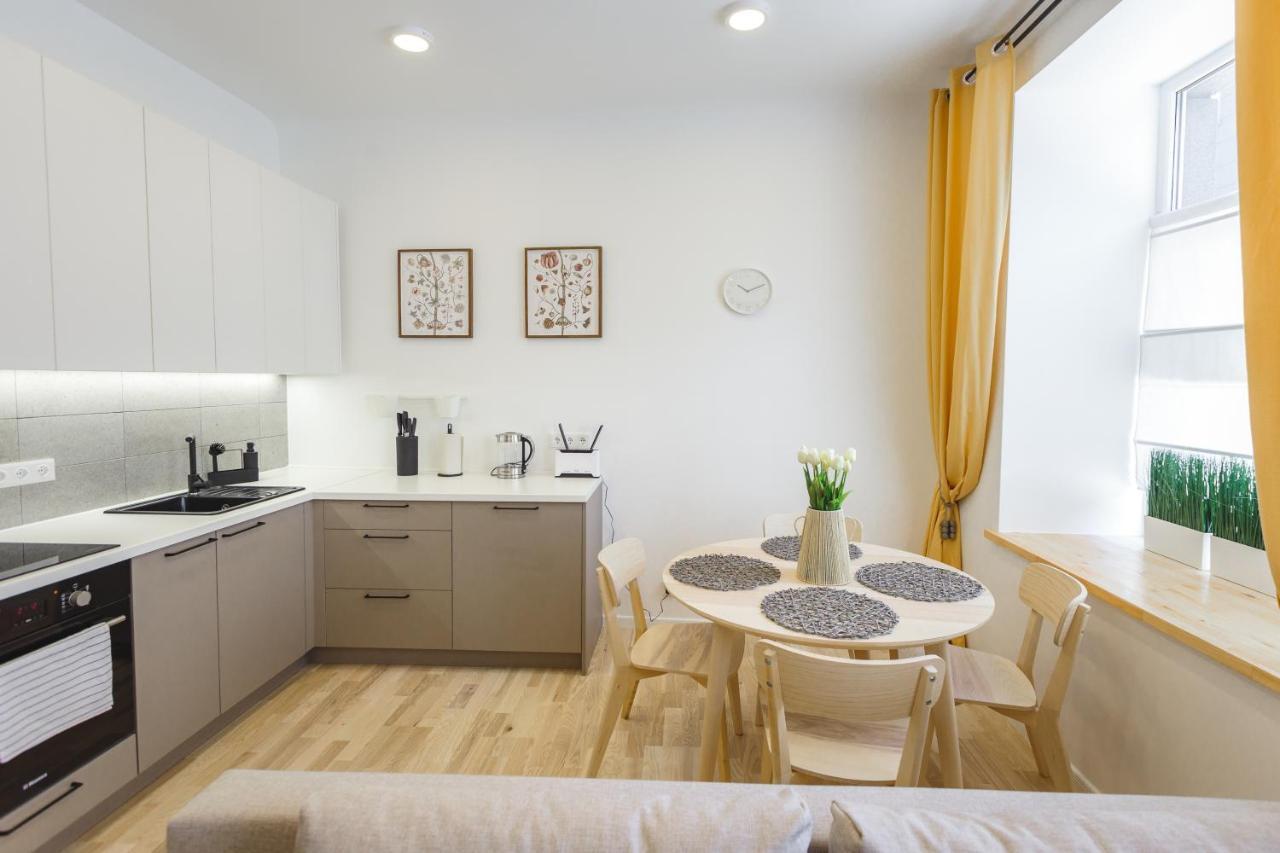 1212 Apartments With Free Parking Riga Exterior photo