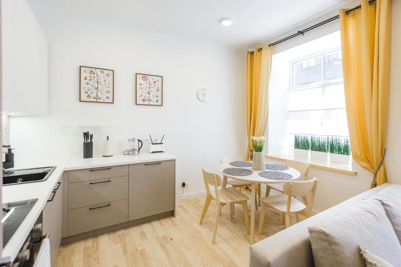 1212 Apartments With Free Parking Riga Exterior photo