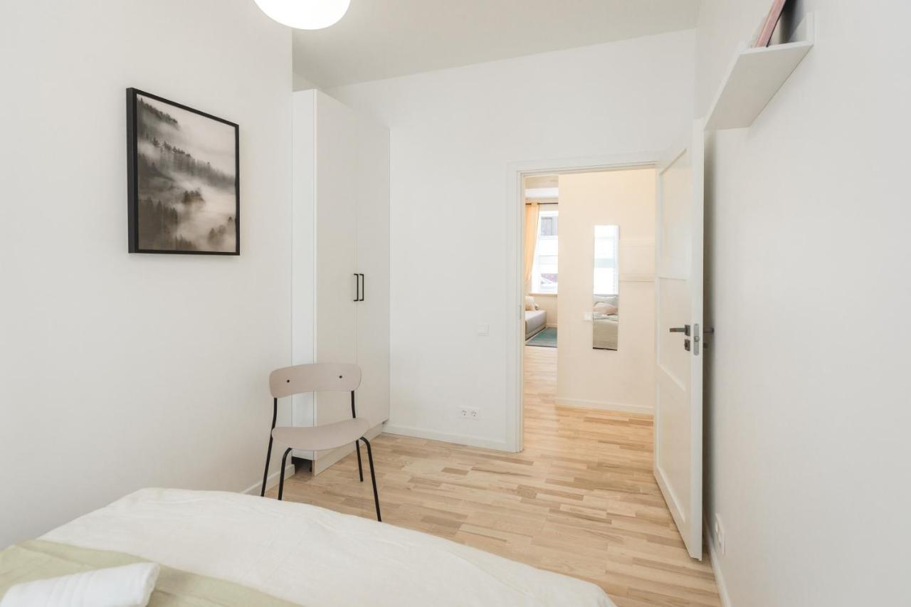 1212 Apartments With Free Parking Riga Exterior photo