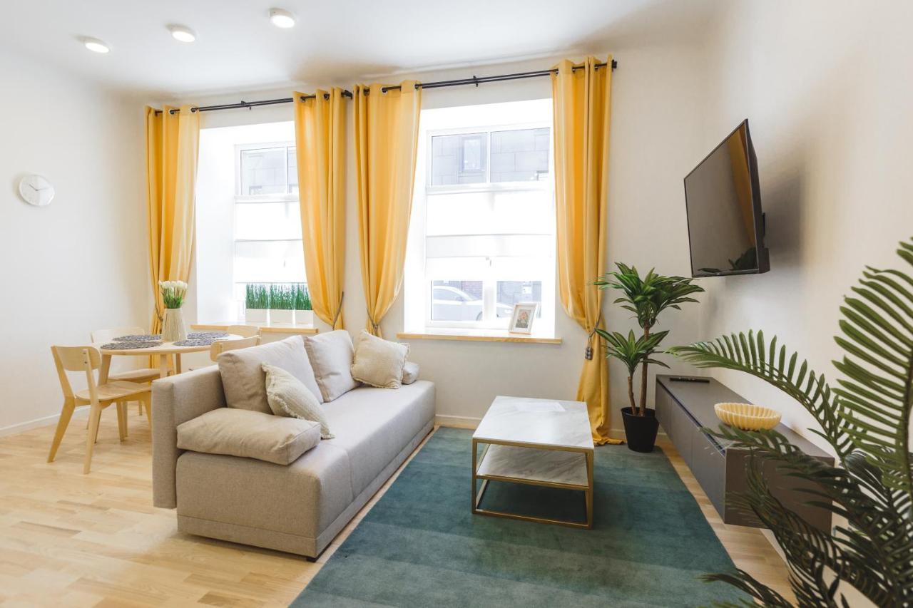 1212 Apartments With Free Parking Riga Exterior photo